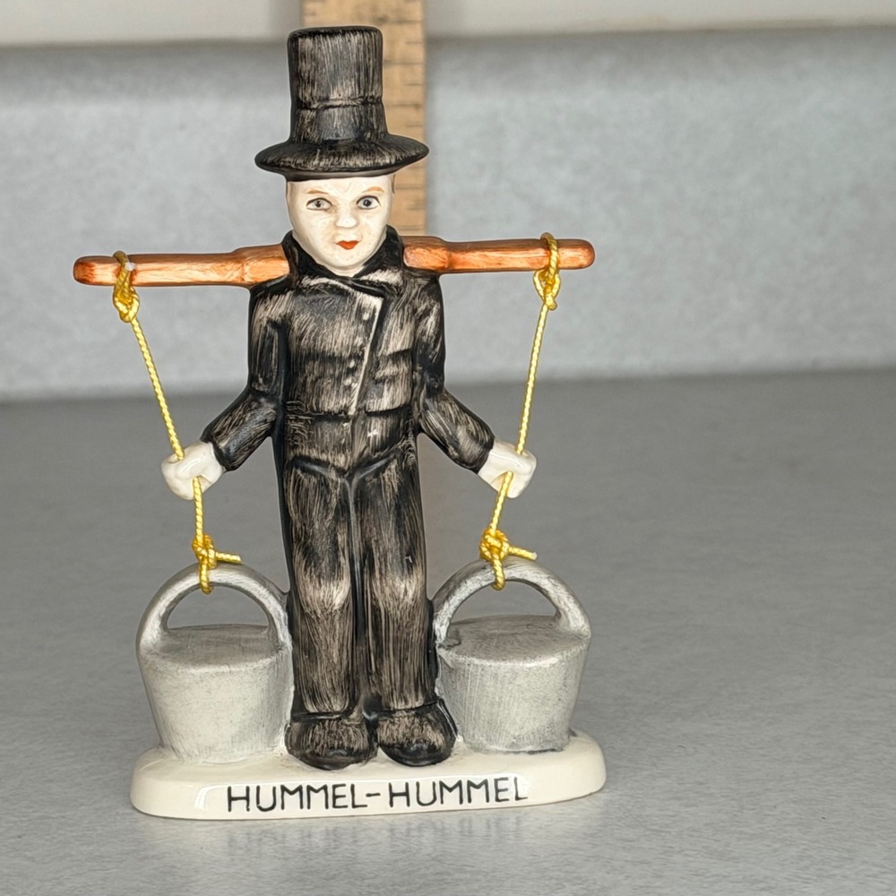 Goebel‎ Hummel-Hummel Mors-Mors Water Carrier Figurine W Germany LD 58 Hamburg
